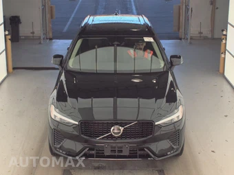2024 Volvo XC60 B5 Core Dark Theme – miniatura 2
