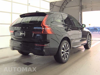 2024 Volvo XC60 B5 Core Dark Theme – miniatura 4