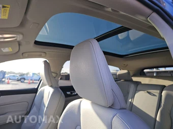 2024 Volvo XC60 B5 Core Dark Theme – miniatura 17