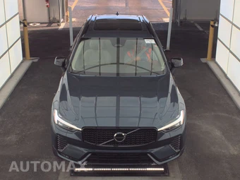 2024 Volvo XC60 B5 Core Dark Theme – miniatura 2