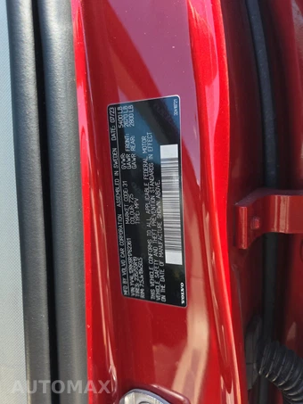 2024 Volvo XC60 B5 Core Dark Theme – miniatura 14