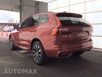 2024 Volvo XC60 B5 Core Dark Theme – miniatura 6