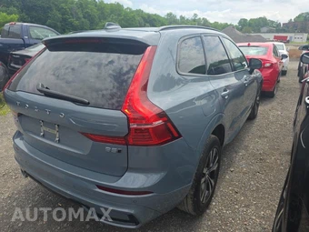 2024 Volvo XC60 B5 Core Dark Theme – miniatura 4