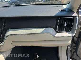 2024 Volvo XC60 B5 Plus Dark Theme – miniatura 16