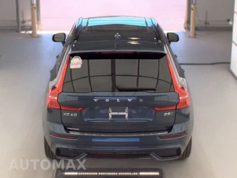 2024 Volvo XC60 B5 Plus Dark Theme – miniatura 5