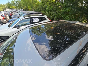 2024 Volvo XC60 B5 Plus Dark Theme - miniatura 12
