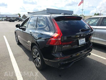 2024 Volvo XC60 B5 Plus Dark Theme – miniatura 2