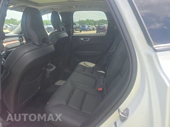 2024 Volvo XC60 B5 Plus Dark Theme – miniatura 13