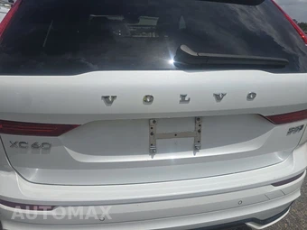 2024 Volvo XC60 B5 Plus Dark Theme – miniatura 16