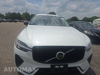 2024 Volvo XC60 B5 Plus Dark Theme – miniatura 2