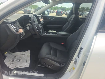 2024 Volvo XC60 B5 Plus Dark Theme – miniatura 7