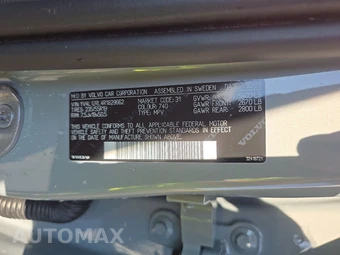 2024 Volvo XC60 B5 Plus Dark Theme - miniatura 15