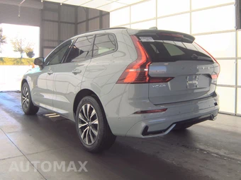 2024 Volvo XC60 B5 Plus Dark Theme - miniatura 6