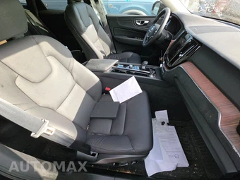 2024 Volvo XC60 B5 Plus Dark Theme – miniatura 8