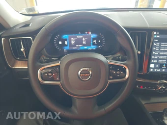 2024 Volvo XC60 B5 Plus Dark Theme – miniatura 10