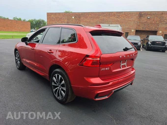 2024 Volvo XC60 B5 Plus Dark Theme - miniatura 2