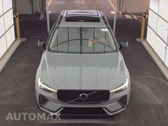 2024 Volvo XC60 B5 Plus Dark Theme - miniatura 12