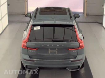 2024 Volvo XC60 B5 Plus Dark Theme – miniatura 5