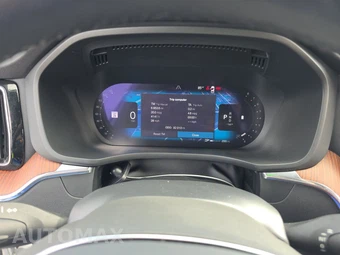 2024 Volvo XC60 B5 Plus Dark Theme - miniatura 12