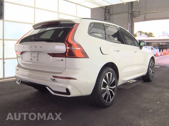 2024 Volvo XC60 B5 Plus Dark Theme - miniatura 4