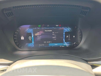 2024 Volvo XC60 B5 Ultimate Dark Theme - miniatura 9