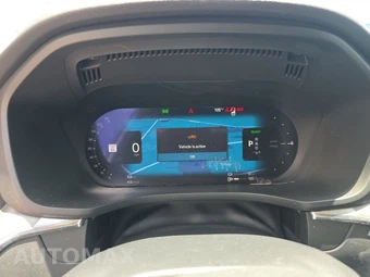 2024 Volvo XC60 Recharge Plug-In Hybrid T8 Core Dark Theme - miniatura 12