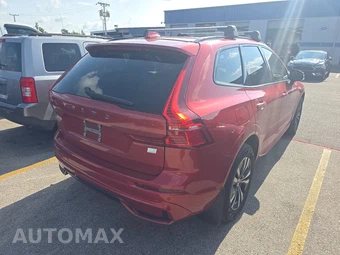 2024 Volvo XC60 Recharge Plug-In Hybrid T8 Core Dark Theme - miniatura 4