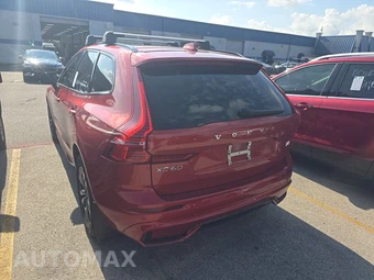 2024 Volvo XC60 Recharge Plug-In Hybrid T8 Core Dark Theme - miniatura 6