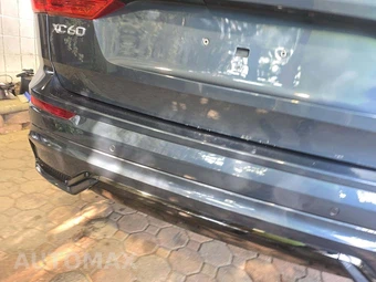 2024 Volvo XC60 Recharge Plug-In Hybrid T8 Core Dark Theme - miniatura 23
