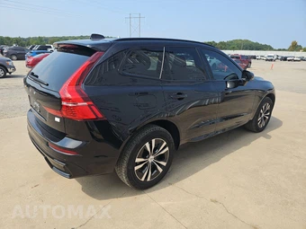 2024 Volvo XC60 Recharge Plug-In Hybrid T8 Core Dark Theme - miniatura 4