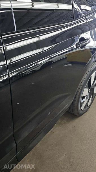2024 Volvo XC60 Recharge Plug-In Hybrid T8 Plus Dark Theme - miniatura 25