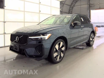 2024 Volvo XC60 Recharge Plug-In Hybrid T8 Plus Dark Theme