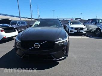 2024 Volvo XC60 Recharge Plug-In Hybrid T8 Plus Dark Theme