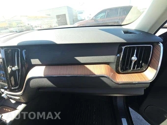 2024 Volvo XC60 Recharge Plug-In Hybrid T8 Plus Dark Theme - miniatura 16