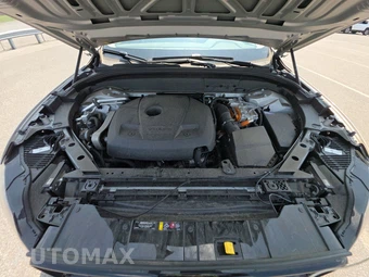 2024 Volvo XC60 Recharge Plug-In Hybrid T8 Plus Dark Theme - miniatura 15