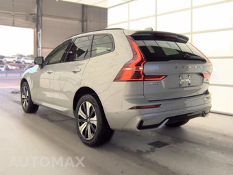 2024 Volvo XC60 Recharge Plug-In Hybrid T8 Plus Dark Theme - miniatura 6