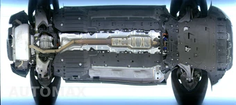 2024 Volvo XC60 Recharge Plug-In Hybrid T8 Plus Dark Theme - miniatura 17