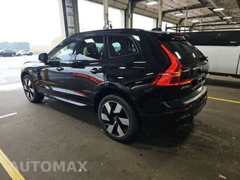 2024 Volvo XC60 Recharge Plug-In Hybrid T8 Plus Dark Theme - miniatura 6