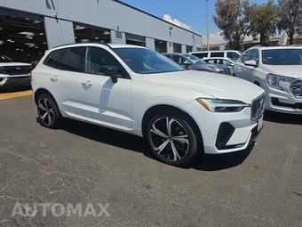 2024 Volvo XC60 Recharge Plug-In Hybrid T8 Ultimate Dark Theme - miniatura 3