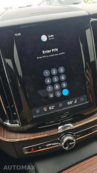 2024 Volvo XC60 Recharge Plug-In Hybrid T8 Ultimate Dark Theme - miniatura 22