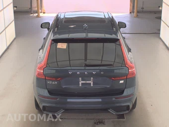 2024 Volvo XC60 Recharge Plug-In Hybrid T8 Ultimate Dark Theme - miniatura 5