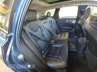 2024 Volvo XC60 Recharge Plug-In Hybrid T8 Ultimate Dark Theme - miniatura 16