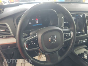 2024 Volvo XC90 B5 Core Bright Theme 7-Passenger – miniatura 10