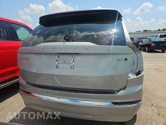 2024 Volvo XC90 B5 Core Bright Theme 7-Passenger – miniatura 5