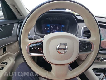 2024 Volvo XC90 B5 Core Bright Theme 7-Passenger – miniatura 10