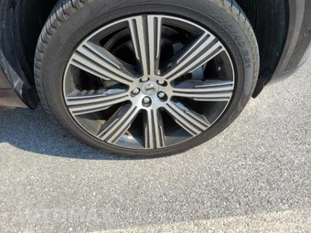 2024 Volvo XC90 B5 Plus Bright Theme 7-Passenger – miniatura 7
