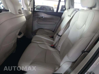 2024 Volvo XC90 B6 Core Bright Theme 7-Passenger – miniatura 13