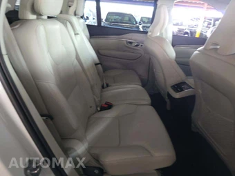 2024 Volvo XC90 B6 Core Bright Theme 7-Passenger – miniatura 17