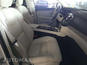 2024 Volvo XC90 B6 Core Bright Theme 7-Passenger – miniatura 19