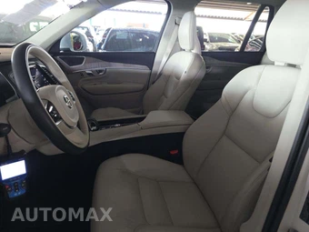 2024 Volvo XC90 B6 Core Bright Theme 7-Passenger – miniatura 6